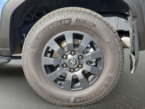 Used 2025 Toyota Land Cruiser w/ Premium Package AWD/4WD image 38