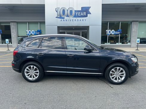 Used 2015 Audi Q5 2.0T Premium Plus w/ Technology Package AWD/4WD image 7