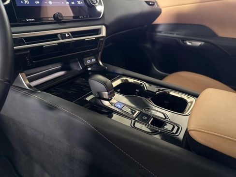 Used 2025 Lexus RX 350 FWD w/ Technology Package image 18