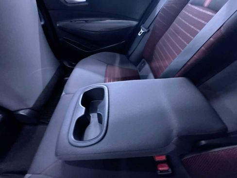 Used 2023 Toyota Corolla SE w/ SE Premium Package image 35