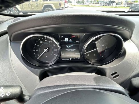 Used 2020 Jaguar F-PACE Premium AWD/4WD image 30