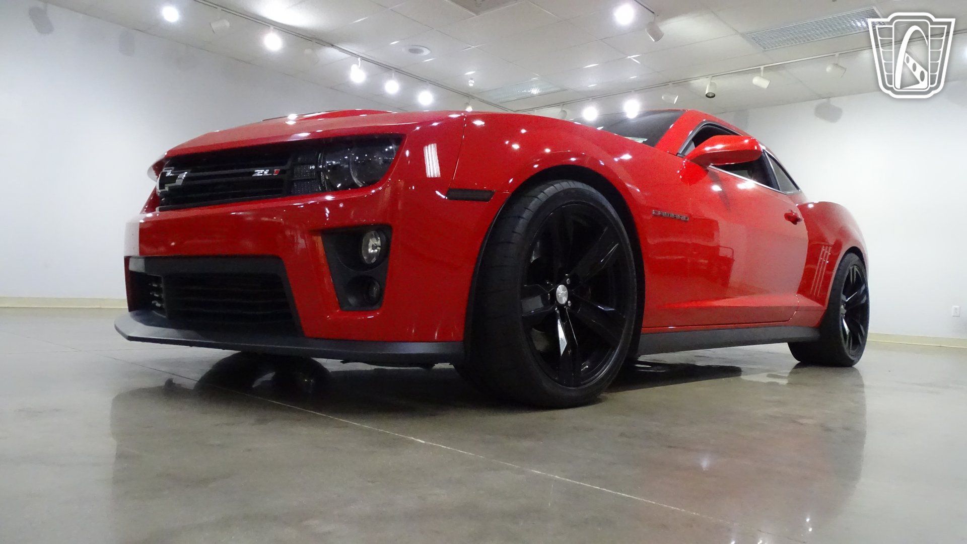 Used 2013 Chevrolet Camaro ZL1 w/ Gray Stripe Package RWD image 4