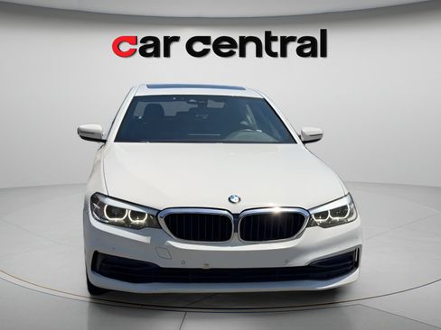 Used 2020 BMW 530i w/ Convenience Package RWD image 8
