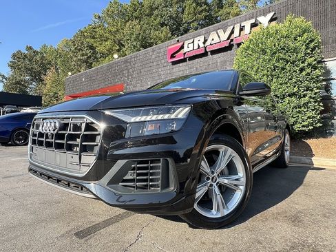 Used 2023 Audi Q8 Prestige image 2