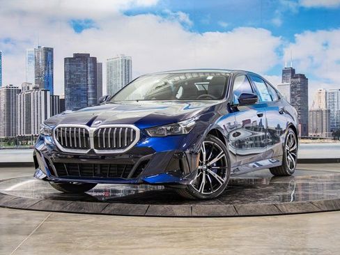 New 2026 BMW 540i xDrive w/ M Sport Package image 2