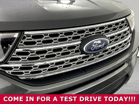 Used 2020 Ford Explorer Limited RWD image 33