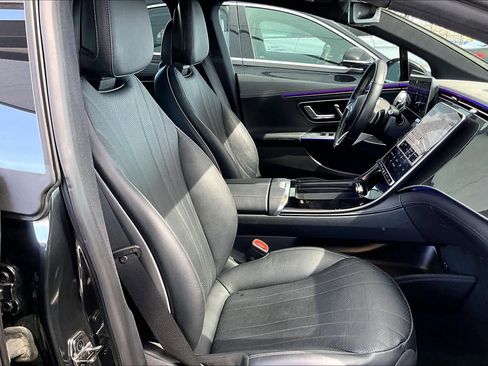 Certified 2023 Mercedes-Benz EQE 500 4MATIC Sedan image 8