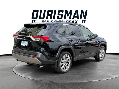 Used 2019 Toyota RAV4 Limited w/ Advanced Technology Package AWD/4WD image 6