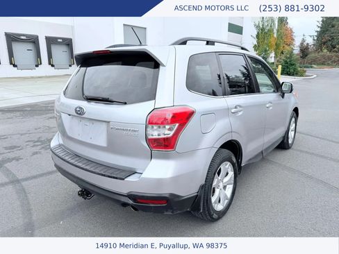 Used 2014 Subaru Forester 2.5i Touring AWD/4WD image 5