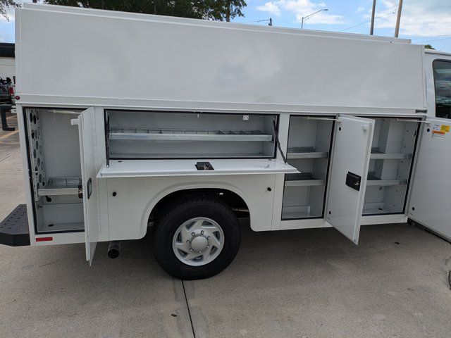 New 2026 Ford E-350 and Econoline 350 Super Duty w/ Power Equipment Group RWD image 12