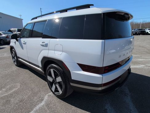 Used 2025 Hyundai Santa Fe Limited image 4