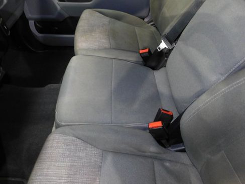 Used 2023 Ford F150 XLT image 38