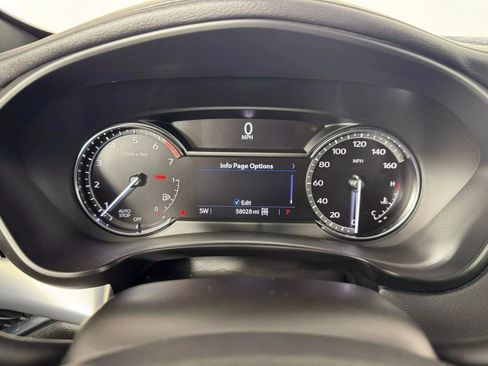 Used 2021 Cadillac XT4 Premium Luxury AWD/4WD image 14
