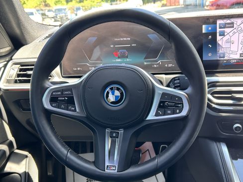 Used 2023 BMW i4 eDrive40 w/ M Sport Package RWD image 10