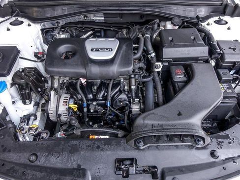 Used 2020 Kia Optima Premium image 30