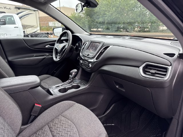 Used 2022 Chevrolet Equinox LT FWD image 27
