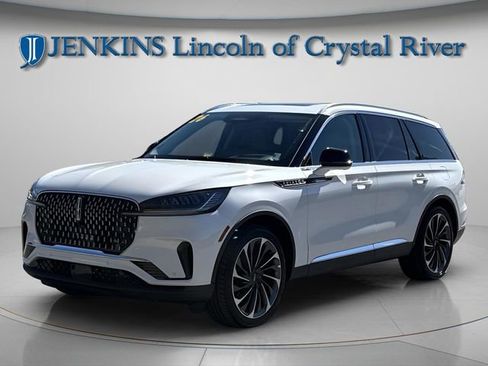 New 2026 Lincoln Aviator Reserve image 6