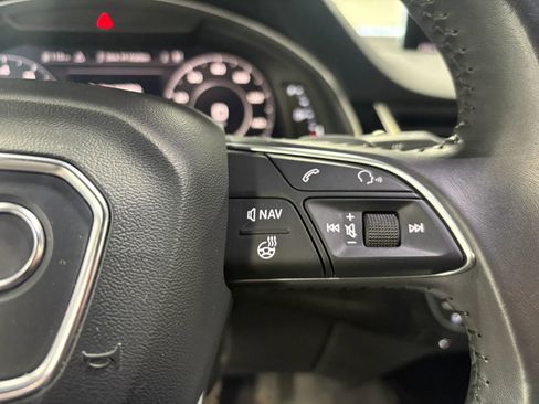 Used 2017 Audi Q7 3.0T Prestige w/ Prestige Package AWD/4WD image 11
