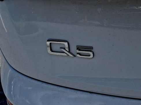 Used 2023 Audi Q5 2.0T Premium AWD/4WD image 28
