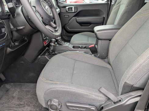 Used 2025 Jeep Wrangler Unlimited Sport S 4xe image 8