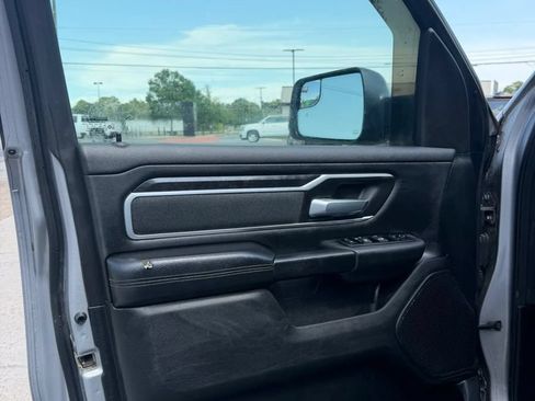 Used 2020 RAM 1500 Big Horn AWD/4WD image 11