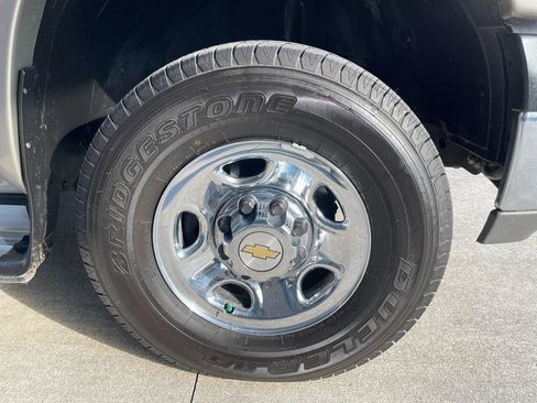 Used 2000 Chevrolet Silverado 2500 LS image 19