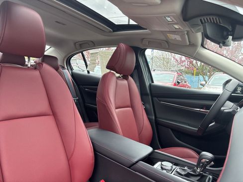 Used 2025 MAZDA MAZDA3 s AWD/4WD image 17