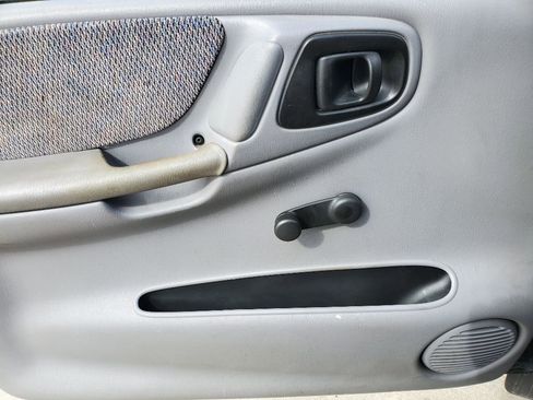 Used 1998 Dodge Dakota Sport image 14