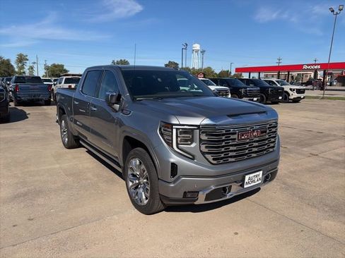 New 2026 GMC Sierra 1500 Denali w/ Denali Reserve Package image 8
