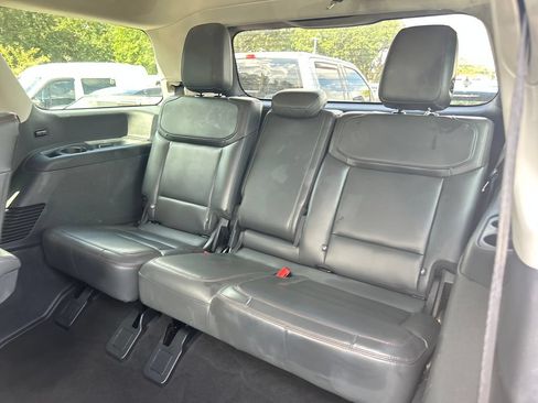 Used 2025 Ford Expedition Active RWD image 16