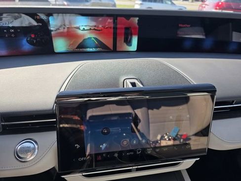 New 2026 Lincoln Nautilus Reserve w/ Jet Appearance Package image 13