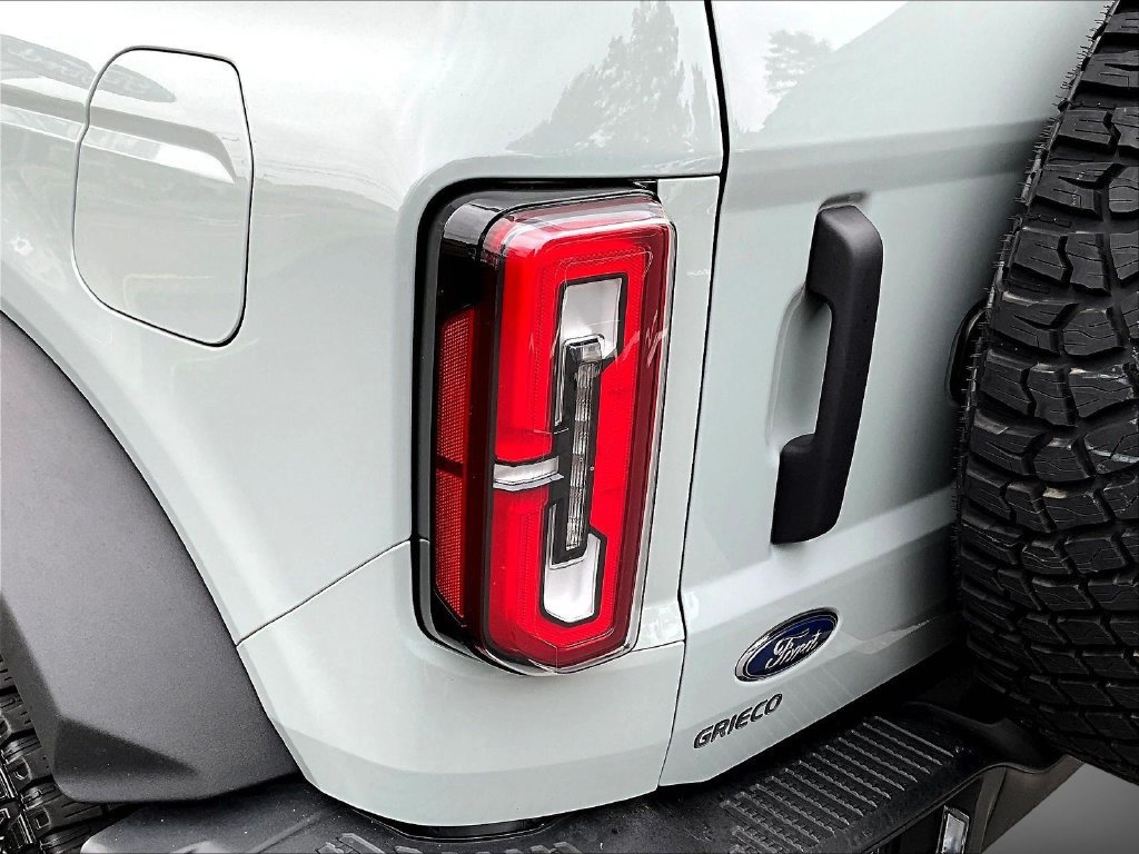 Used 2024 Ford Bronco Badlands AWD/4WD image 25