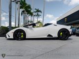 Used 2020 Lamborghini Huracan EVO image 3