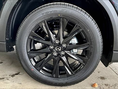 New 2025 MAZDA CX-5 Carbon Edition image 8