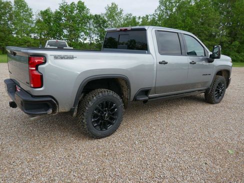 New 2026 Chevrolet Silverado 2500 LTZ w/ LTZ Plus Package AWD/4WD image 5