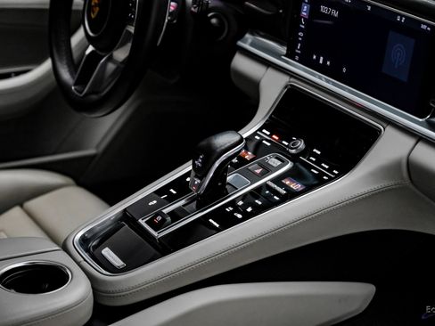 Used 2018 Porsche Panamera Turbo Sport Turismo image 51
