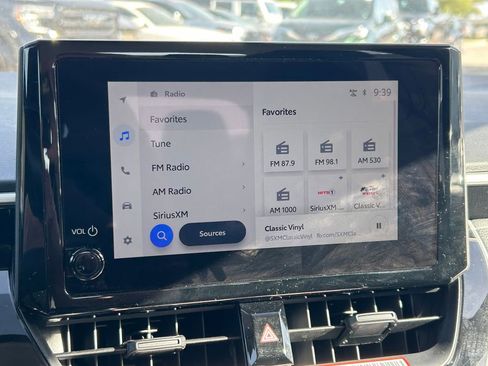 Certified 2025 Toyota Corolla LE image 26