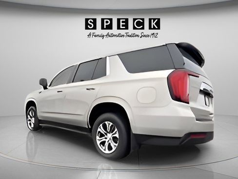 Certified 2023 GMC Yukon SLE image 2