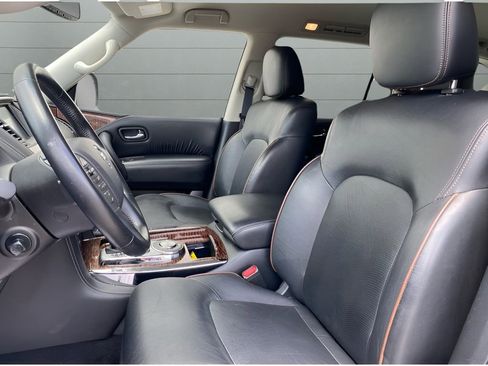 Used 2020 Nissan Armada SL image 11