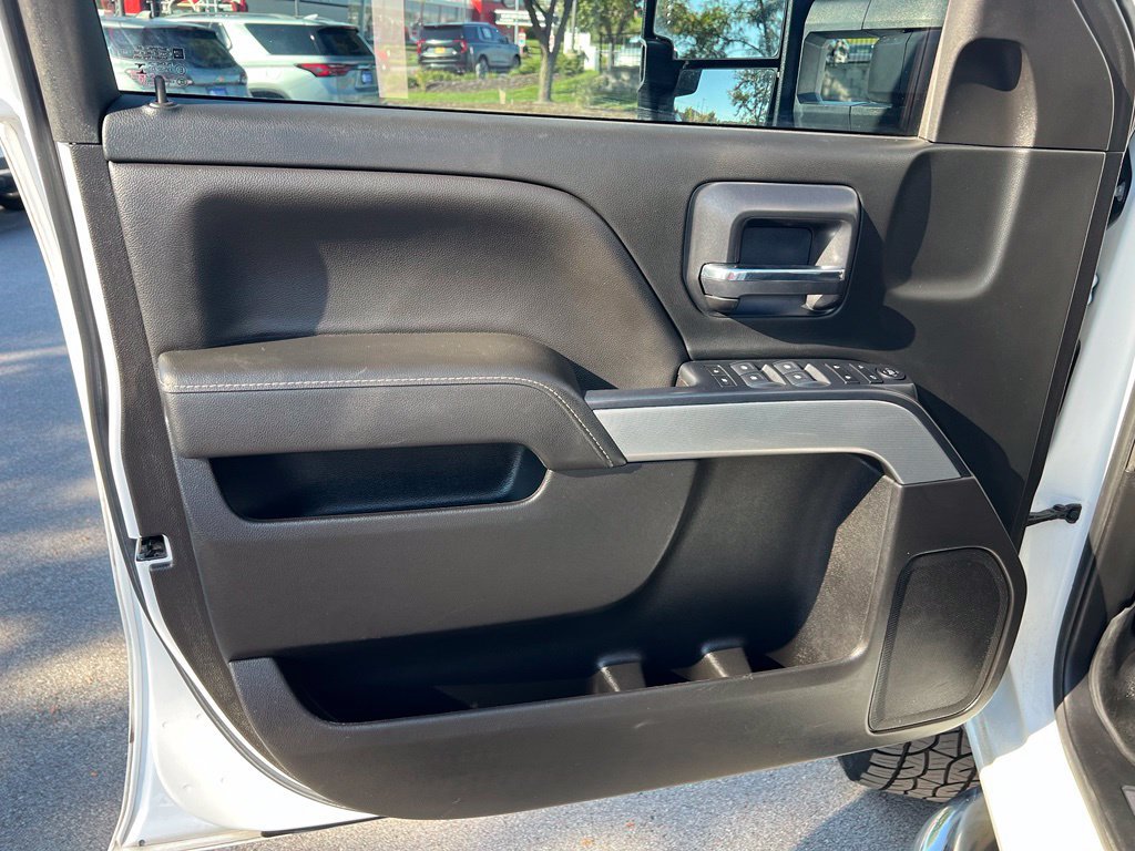 Used 2018 Chevrolet Silverado 2500 LT w/ All Star Edition AWD/4WD image 16