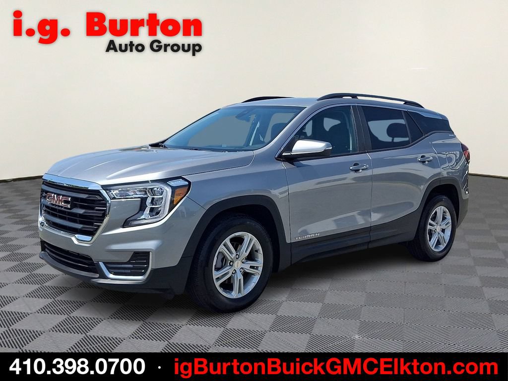 Certified 2023 GMC Terrain SLE w/ Driver Convenience Package FWD image 3