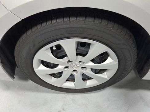 Used 2023 Toyota Corolla LE FWD image 16