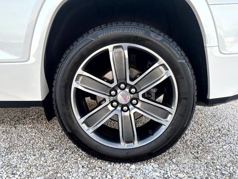 Used 2018 GMC Acadia Denali w/ Technology Package image 22