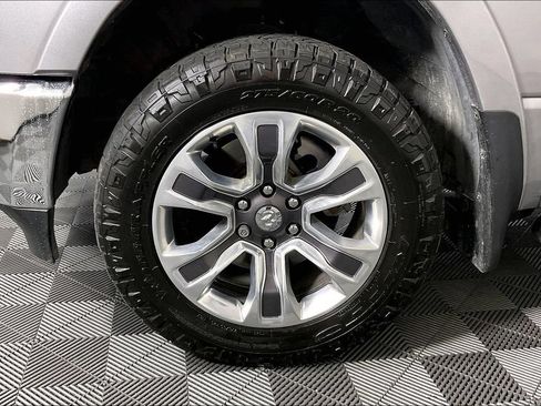 Used 2024 RAM 1500 Limited AWD/4WD image 10