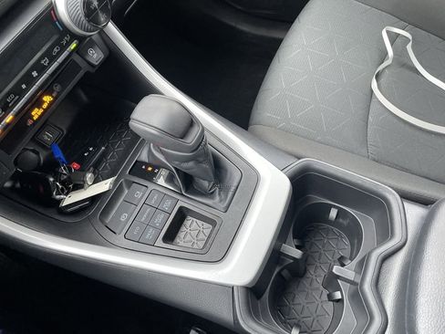 Used 2023 Toyota RAV4 XLE image 21