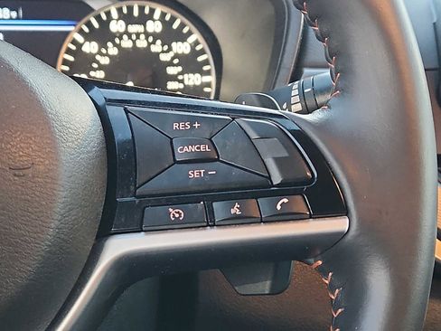 Used 2023 Nissan Altima 2.5 SR image 21