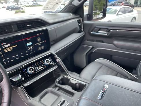 Used 2024 GMC Sierra 2500 AT4X w/ AT4X AEV Edition AWD/4WD image 12