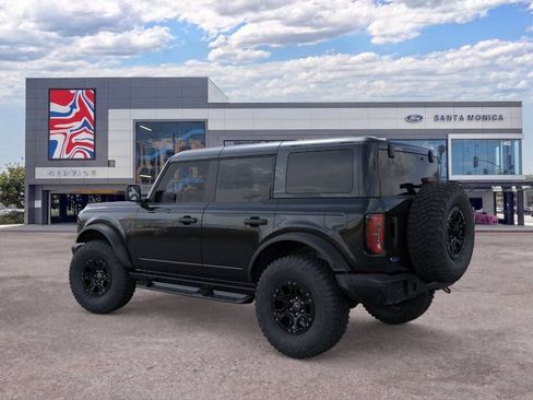 New 2026 Ford Bronco Badlands w/ Sasquatch Package AWD/4WD image 4
