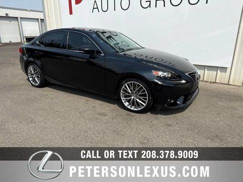 Used 2015 Lexus IS 250 w/ Navigation System Package RWD image 2