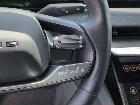 Used 2024 Lucid Air Touring image 20